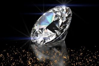 8.17x5.64x3.52 diamond