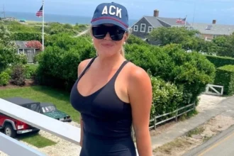 karoline leavitt measurements