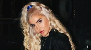 Shea Joelle James simple elegant teen actress natural expression photo